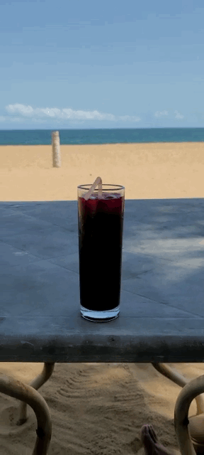 Cocktail au Mitsou Beach
