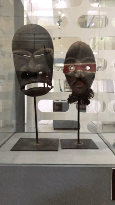 Statues du Monument au Musée des civilisations de Côte d'Ivoire